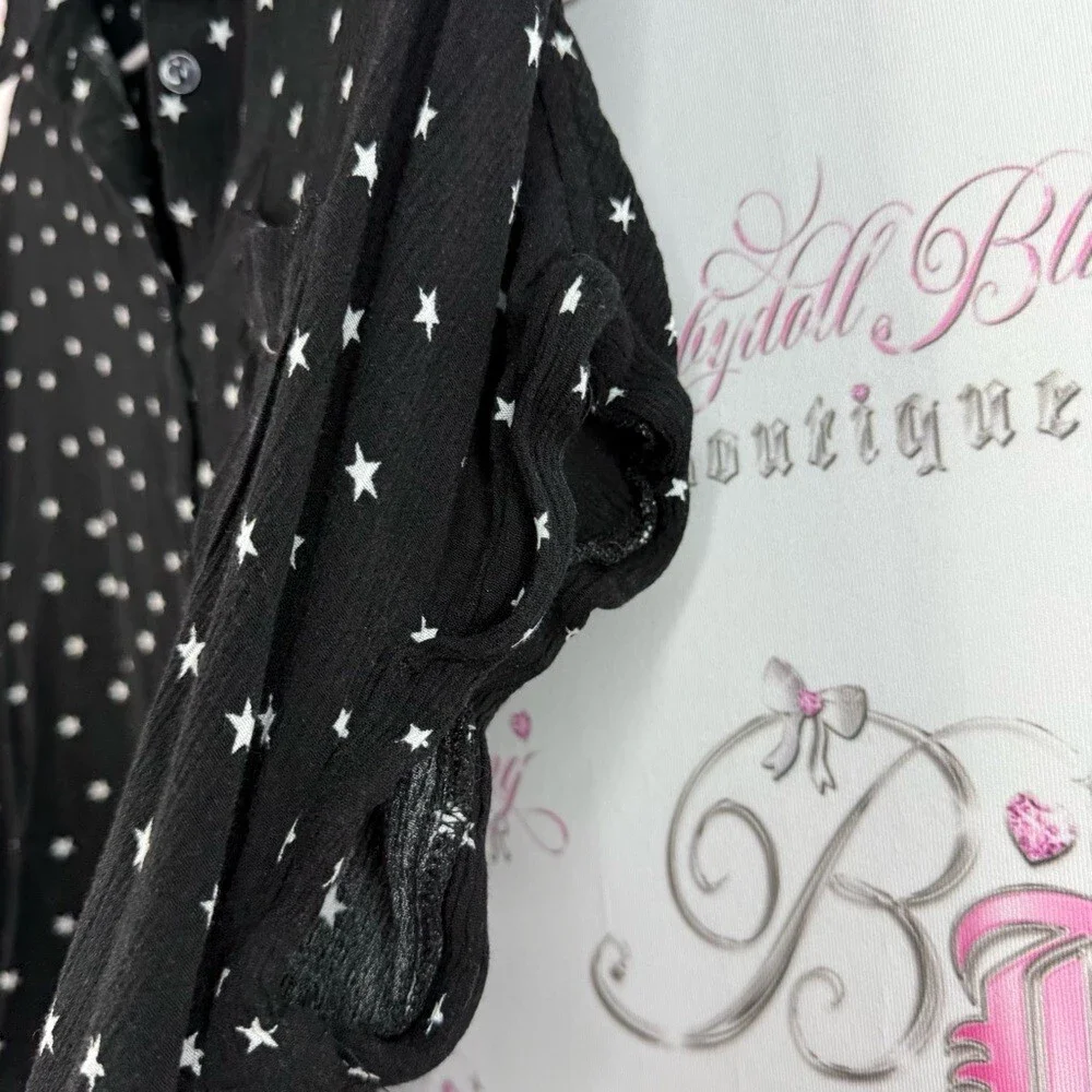 Wild skye T-shirt, stars, black white Black Star Pattern Button Down Shirt - Picture 6 of 14